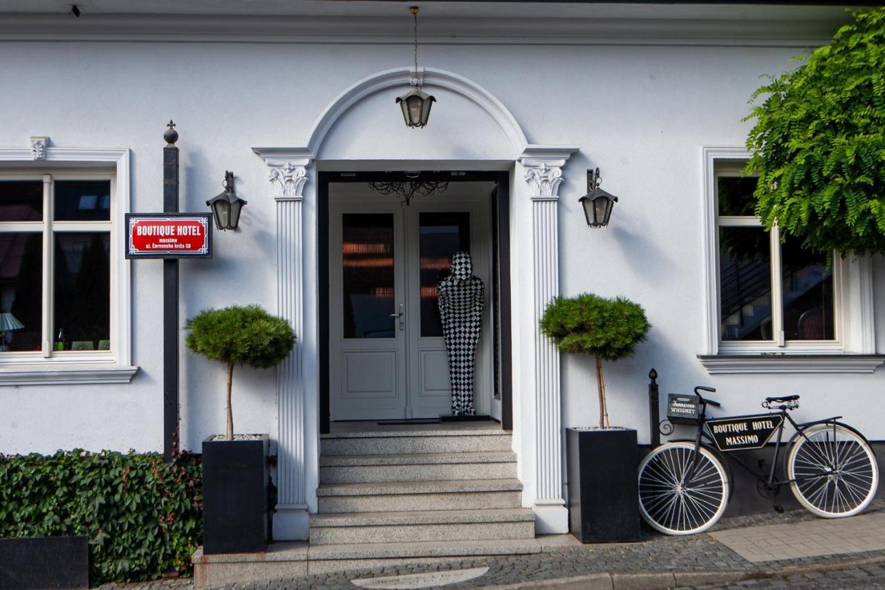 Boutique Hotel Massimos Namestovo Exterior photo