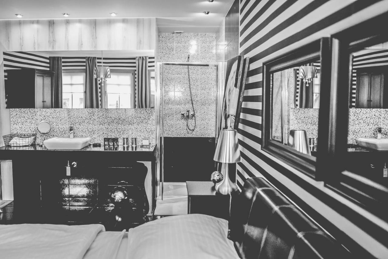 Boutique Hotel Massimos Namestovo Exterior photo